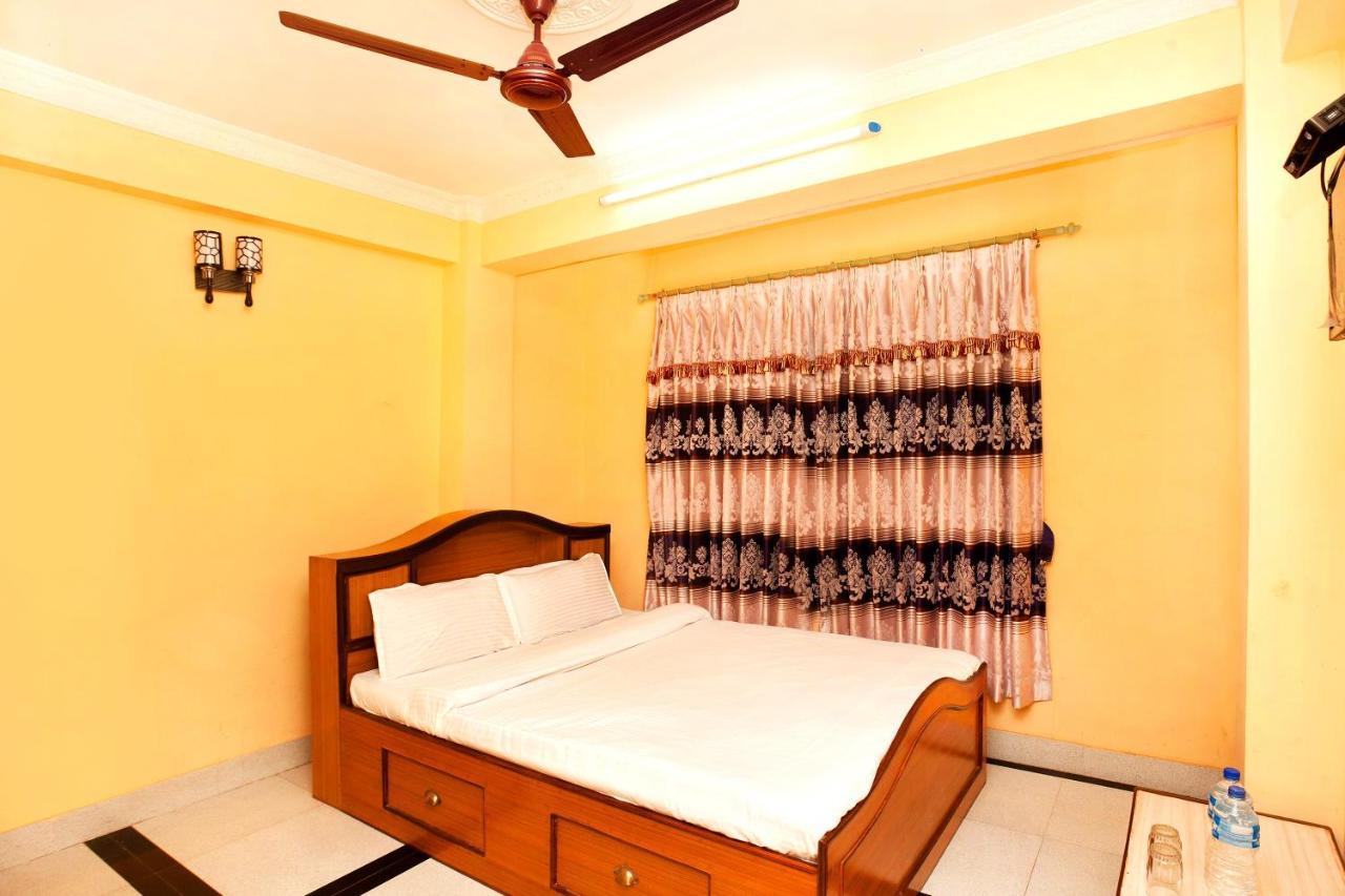Spot On 397 Hotel Triveni Guest House Kathmandu Exterior photo