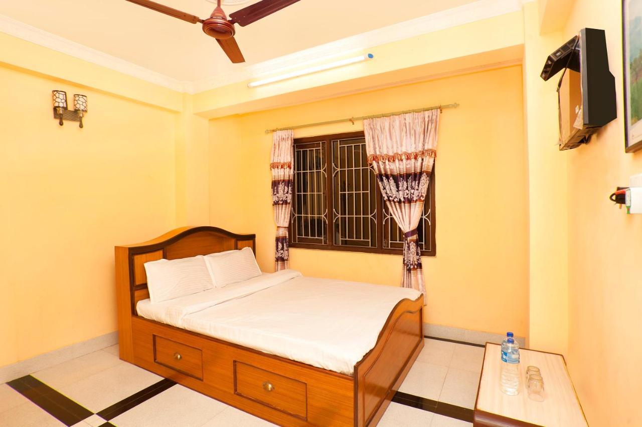 Spot On 397 Hotel Triveni Guest House Kathmandu Exterior photo